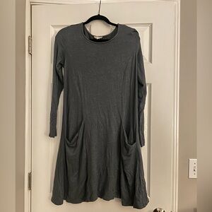 Small Loft Pocket Dress